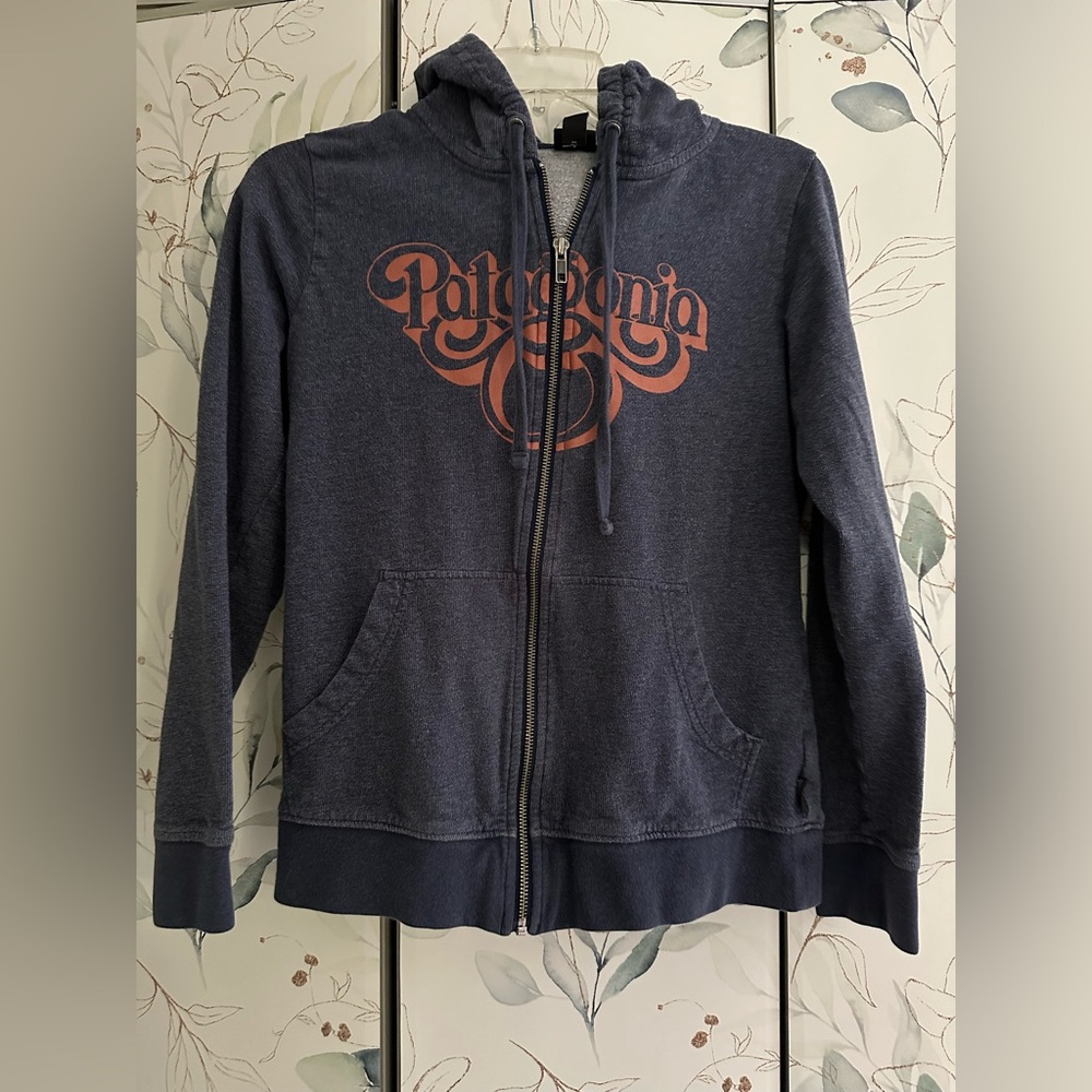 Organic Patagonia zip up hoodie in blue - Picture 2 of 3